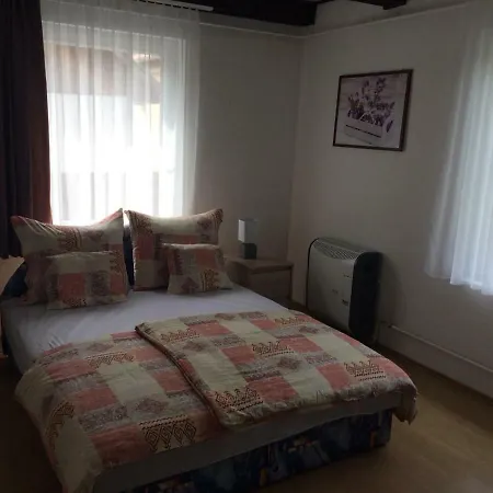 Julianna Apartmanhaz Apartment *